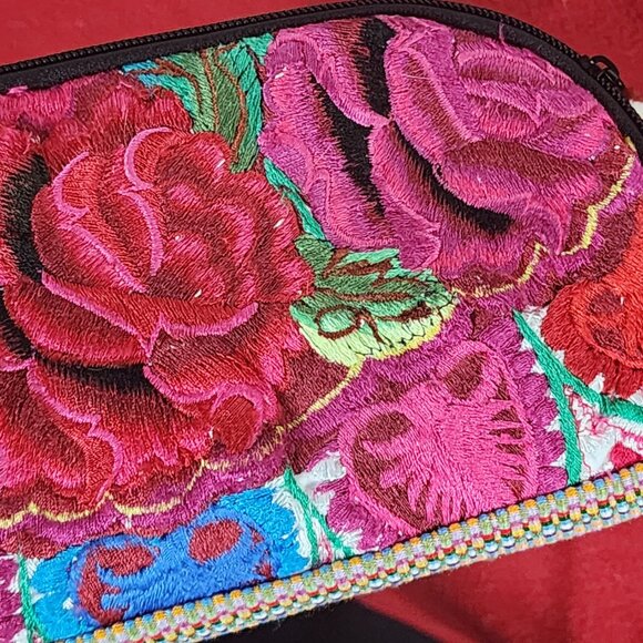 Handmade Guatemalan Embroidered Bright Floral / Stripes Clutch Makeup Bag Rose - Picture 15 of 16